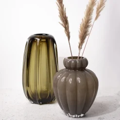 NOVA Dynamic Vase Sand Opal 21cm