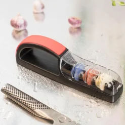 GLOBAL MinoSharp Knivsliper med 3 Hjul Rød/Svart