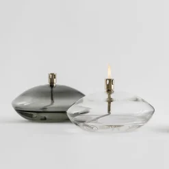 HADELAND GLASSVERK Aurora Oljelampe Røkgrå