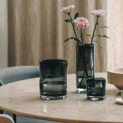 HADELAND GLASSVERK Sine Vase 29,5x11cm Røkgrå