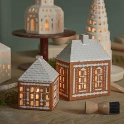 KÄHLER DESIGN Kähler Gingerbread Lyshus Medium Brun