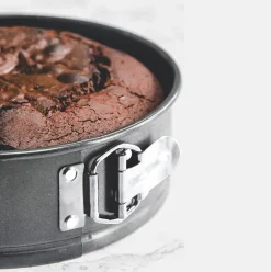 Lifetime Brands Europe ltd Masterclass Springform 23cm Non-Stick