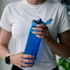 NOVA Dynamic Vannflaske 1L Blå