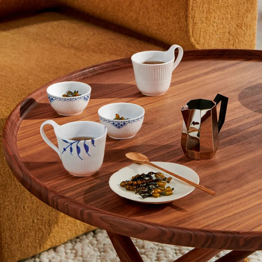 ROYAL COPENHAGEN Hvit Riflet Kopp m/Høy Hank 24cl