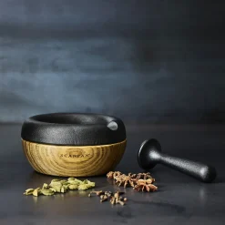 SCANPAN Maitre D' Morter med Støter 10cm Støpejern Eik